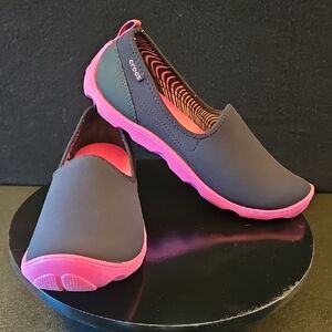 Crocs Duet Busy Day Skimmer - Women's